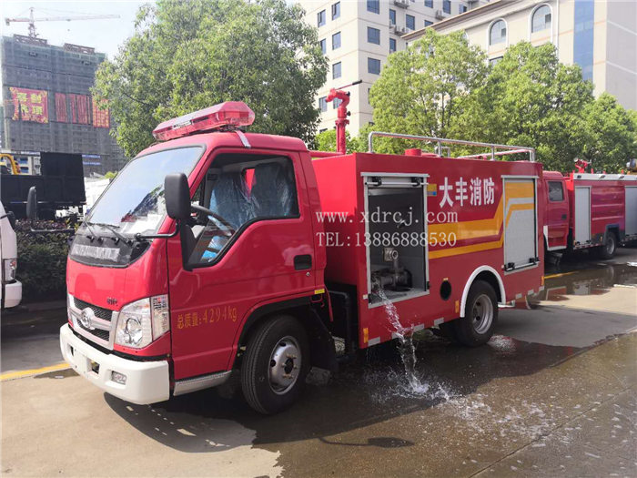 批量订单8台福田国五2吨微型消防车准备发车了