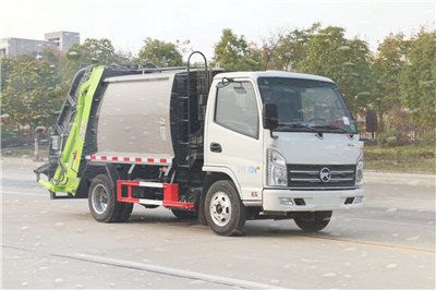 ​凯马国六3方蓝牌压缩式垃圾车